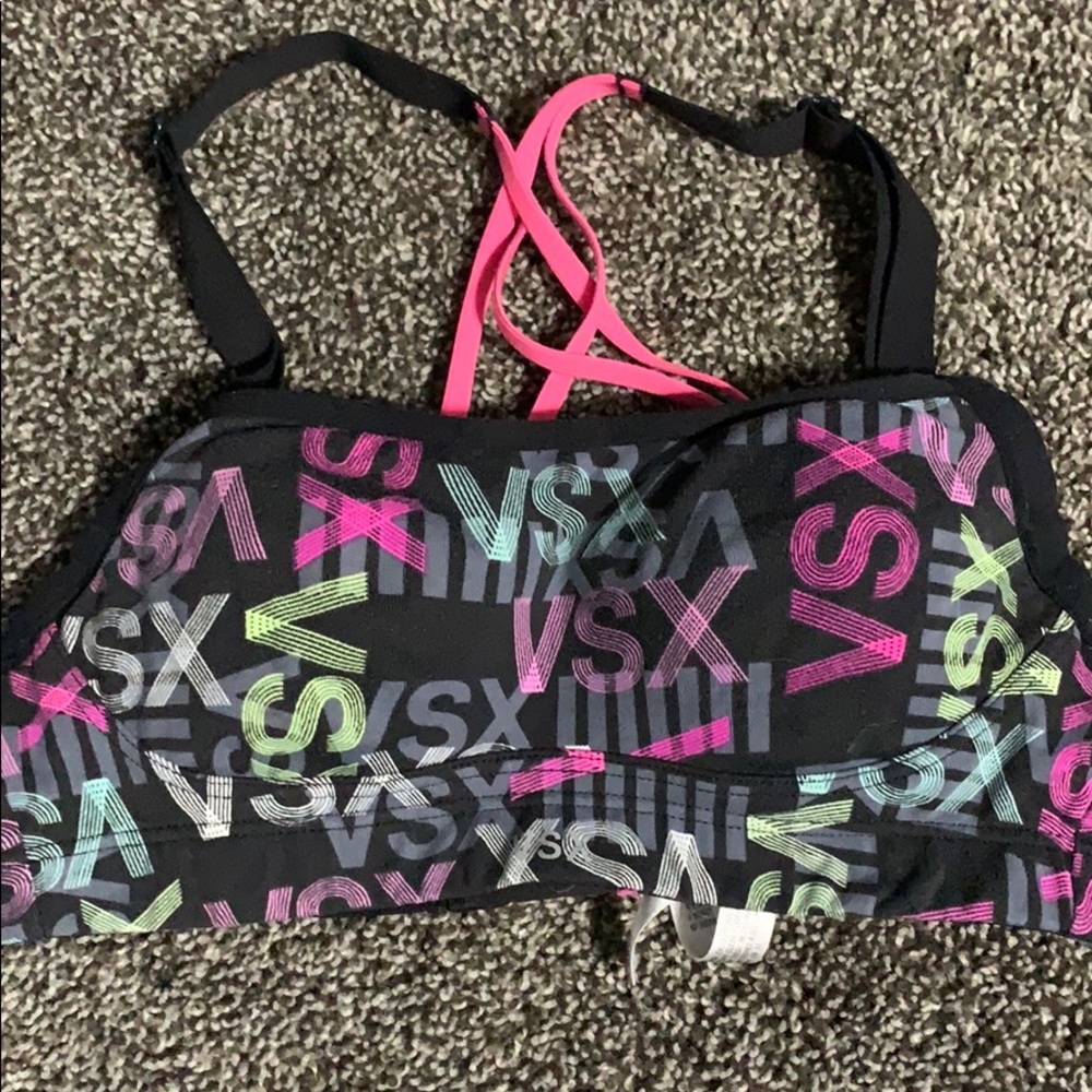 VS sports bra